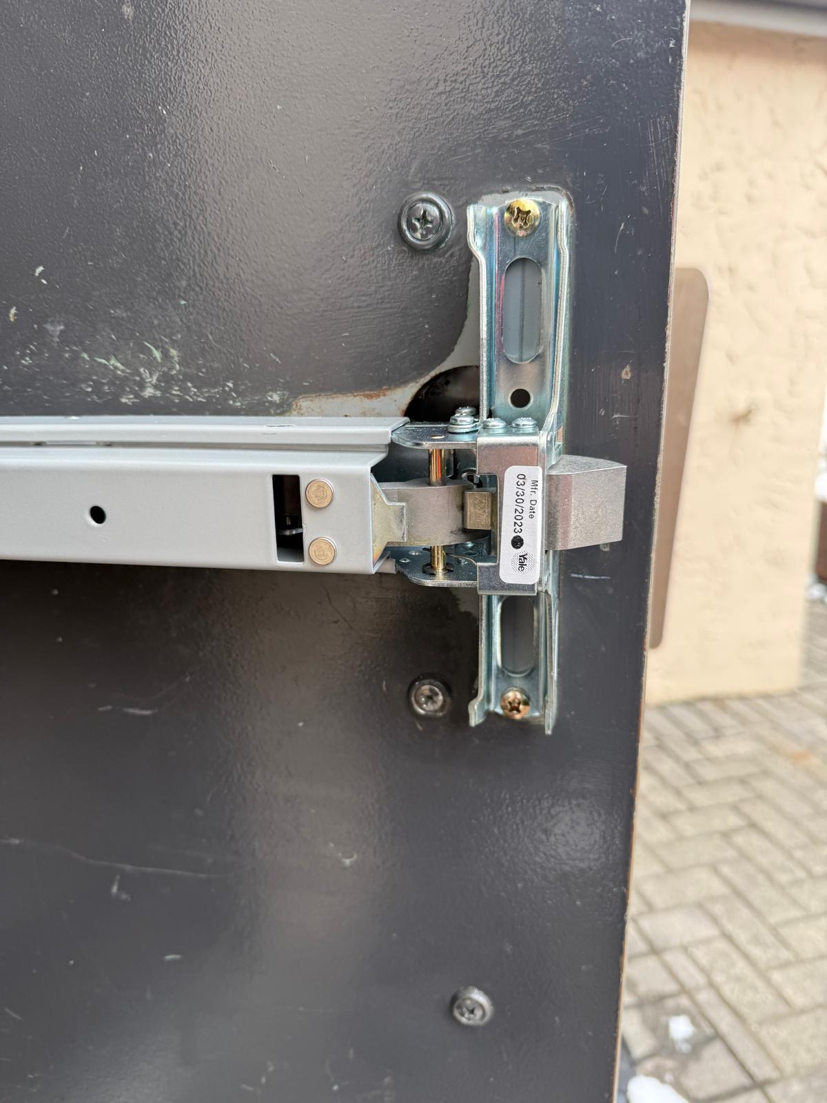 New Panic bar installed on a business door on mainstreet in Hopkins MN (6)