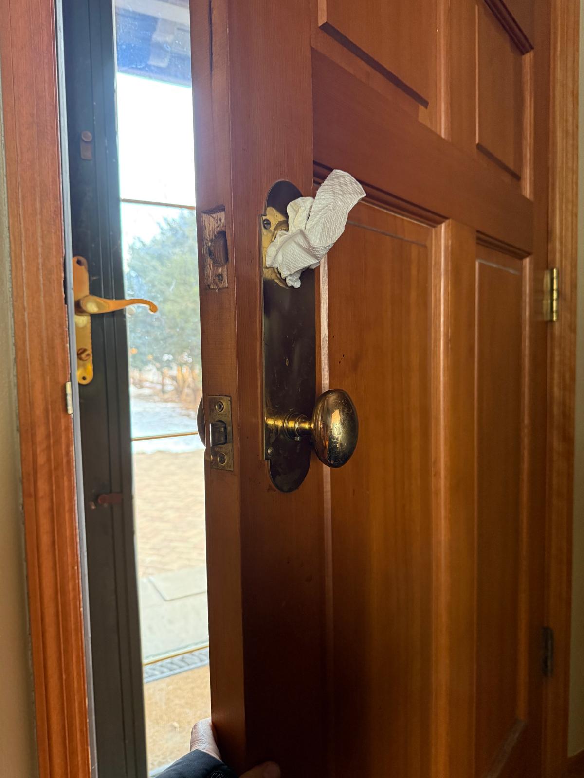 Before and after front door locks change (1)