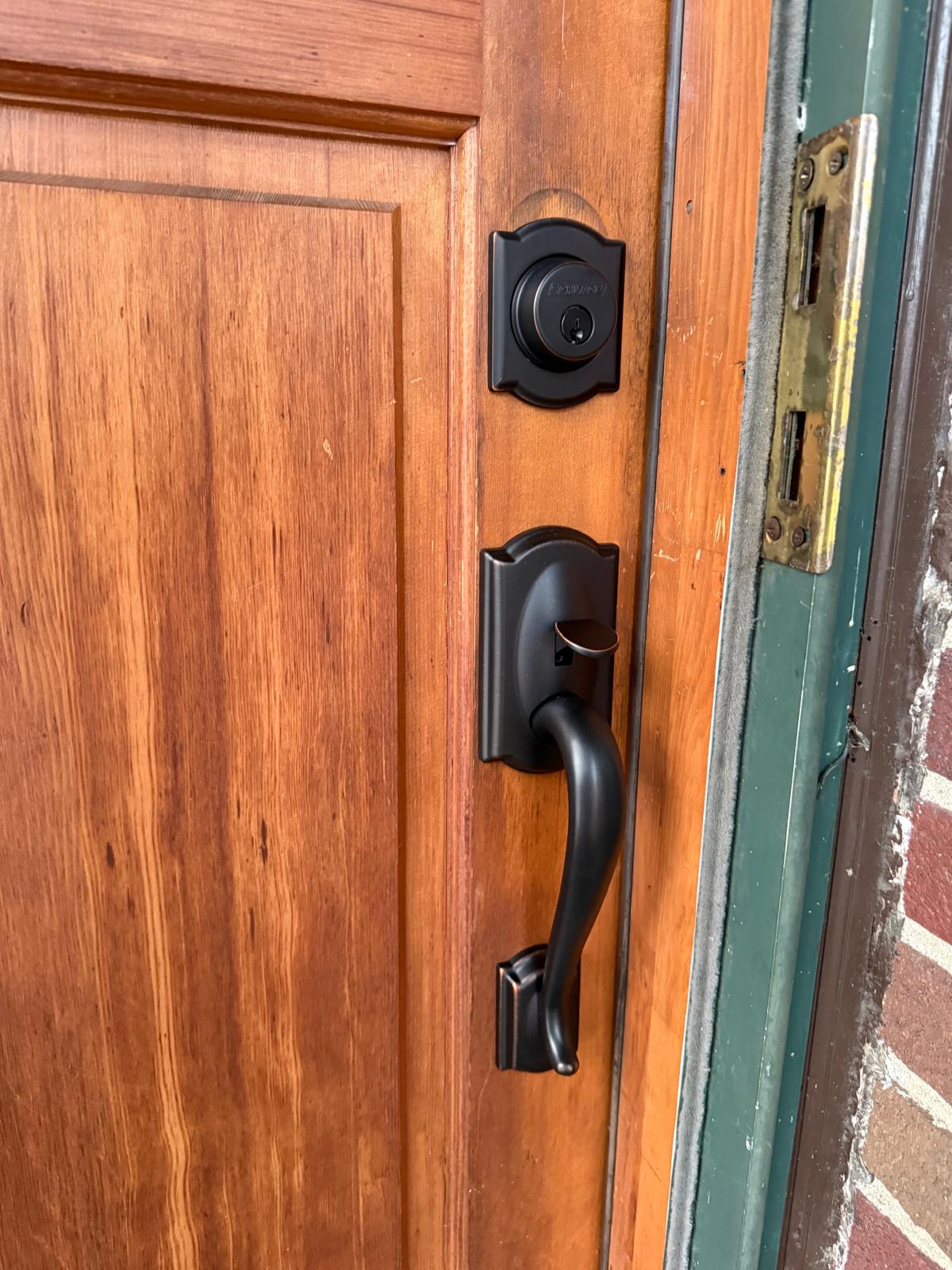 Before and after front door locks change (6)