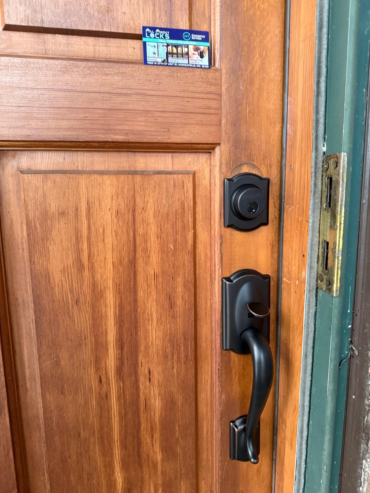 Before and after front door locks change (7)